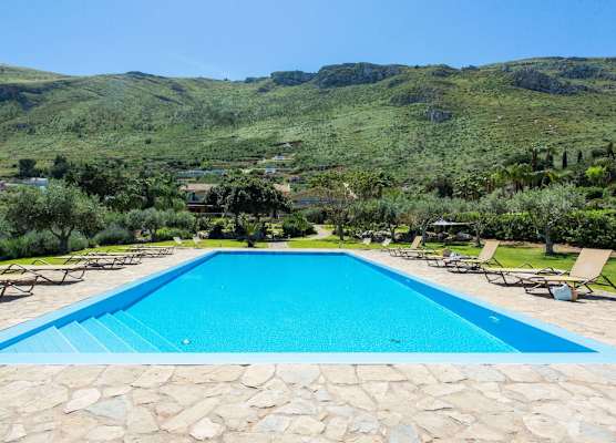 L'Ulivo Blu Apartments by Wonderful Italy 1