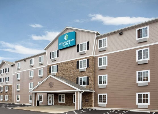WoodSpring Suites Columbus North I-270 1