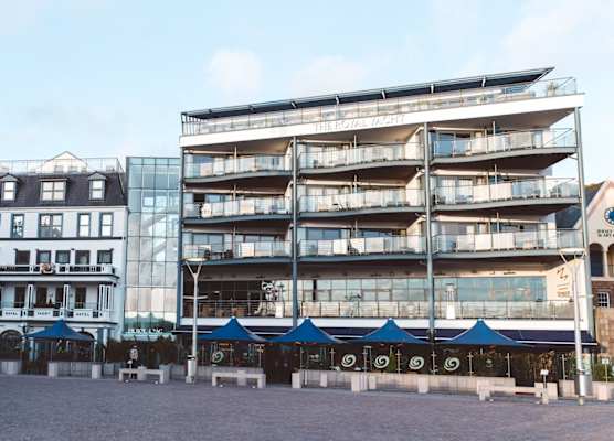 The Royal Yacht 1