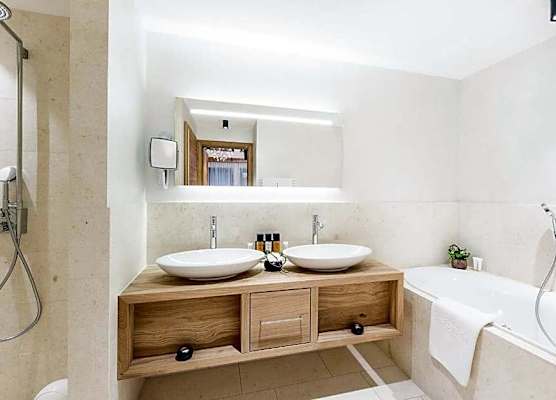 Das Central – Alpine . Luxury . Life 1