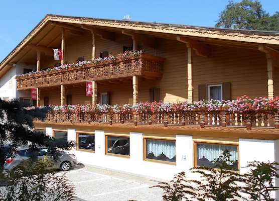 Chalet Hotel Diamant 1