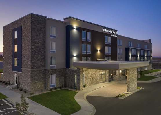SpringHill Suites by Marriott Loveland Fort Collins/Windsor 1