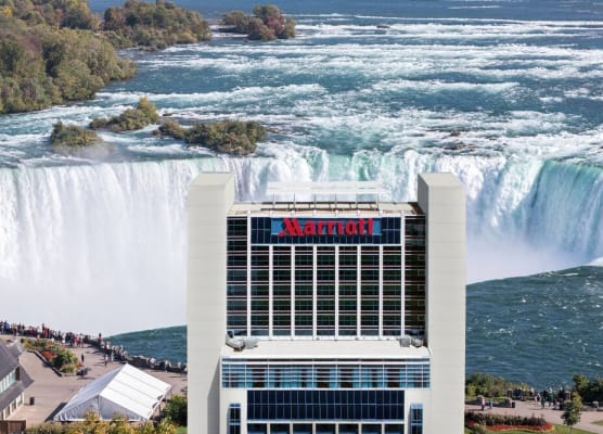 Niagara Falls Marriott on the Falls 1