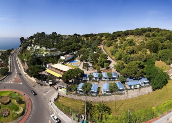 Camping Bungalows El Far 1