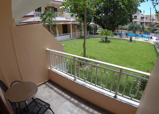 Kalias Hotel 1