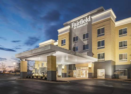Fairfield Inn & Suites Louisville East 1