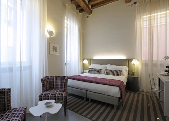 Trevi Palace Luxury Inn 1