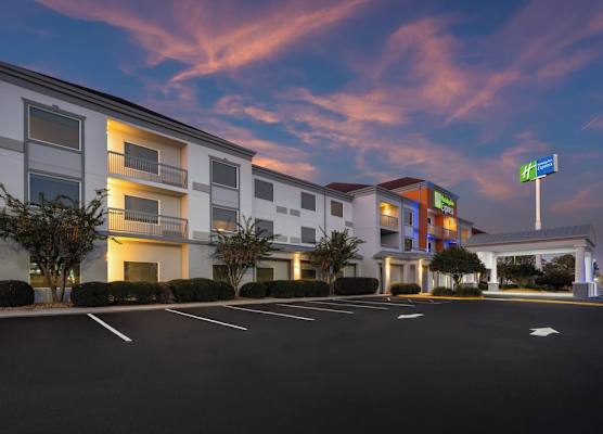 Holiday Inn Express TIFTON by IHG 1