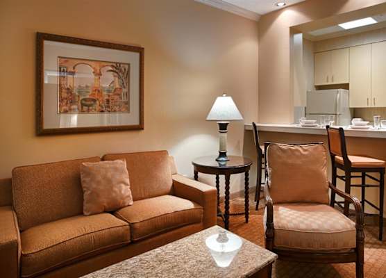 Richmond Inn & Suites, Trademark Collection by Wyndham 1