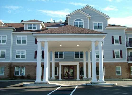 Holiday Inn Express & Suites WHITE RIVER JUNCTION by IHG 1