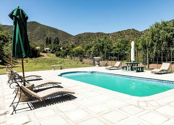 Old Mill Lodge, Seasonal Working Ostrich Farm & Restaurant, Oudtshoorn 1