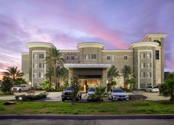 La Quinta by Wyndham Houston Willowbrook 1