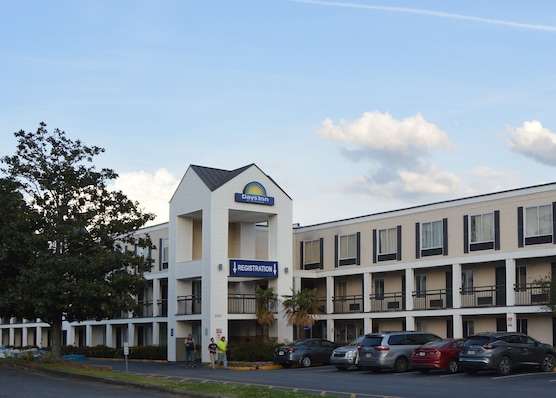 Days Inn by Wyndham Marietta-Atlanta-Delk Road 1