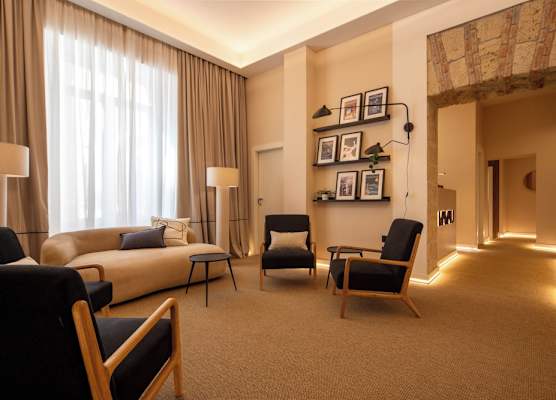 MAMALU - Studios and Suites 1