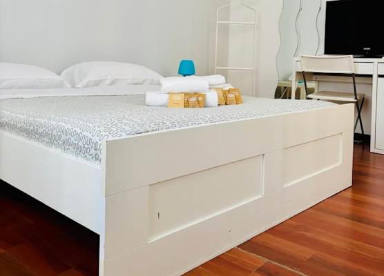 Castelnuovo Rooms #Politeama 1