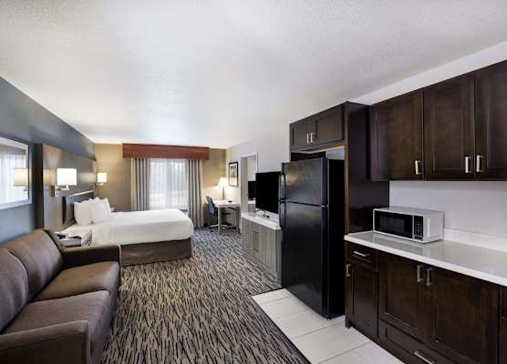 Best Western PLUS Mountain View Auburn Inn 1