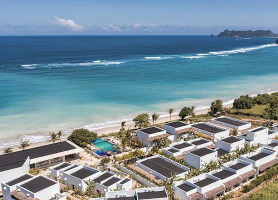 Amber Lombok Beach Resort 1