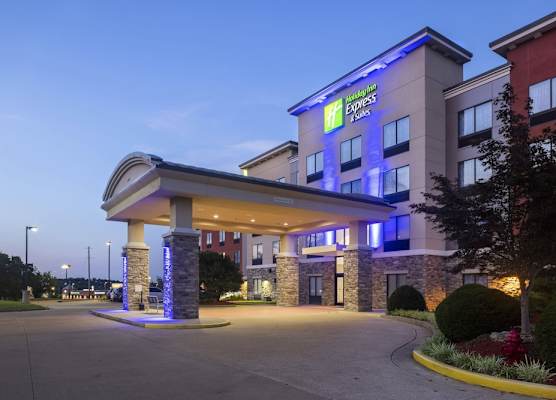 Holiday Inn Express & Suites FESTUS - SOUTH ST. LOUIS by IHG 1