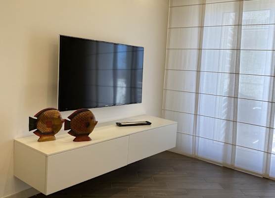 FraMe Room 1