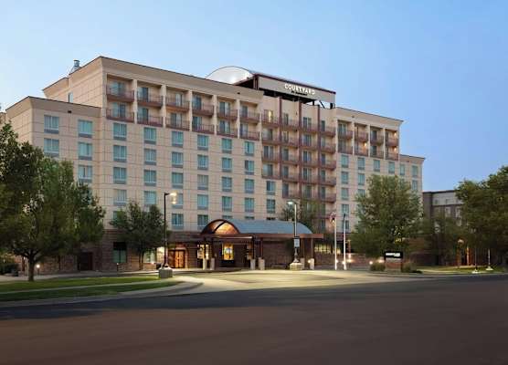 Courtyard by Marriott Denver Airport 1