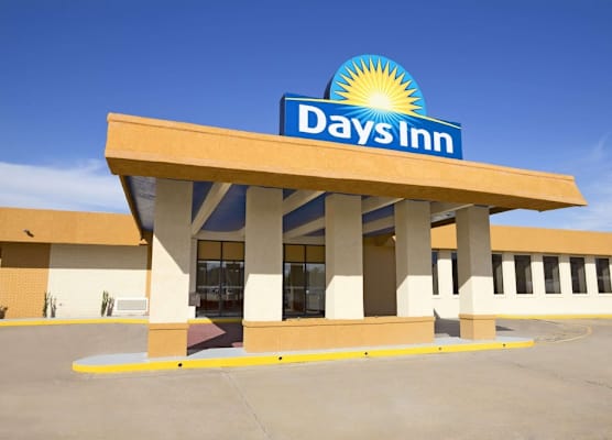 Days Inn by Wyndham Henryetta 1