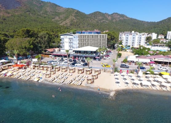 Class Unique Beach 1