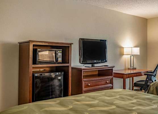 Quality Inn Bucyrus North 1