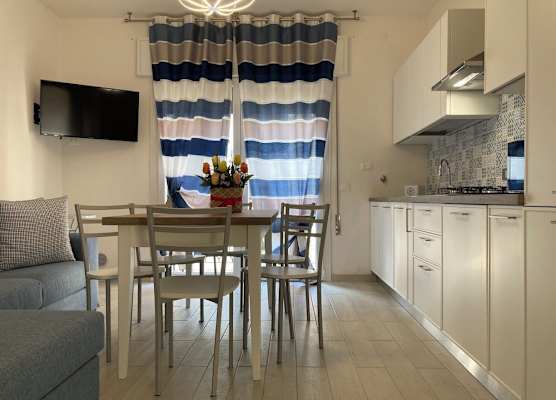 Bright apartment close to the beach 1