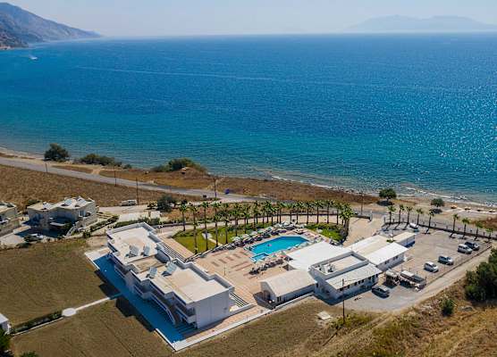 Mammis Beach Hotel 1