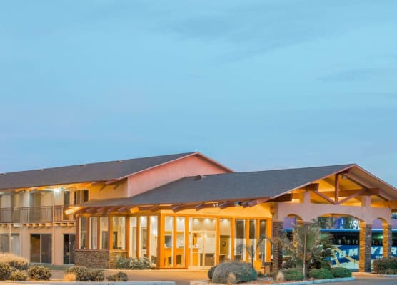 Days Inn by Wyndham Modesto 1