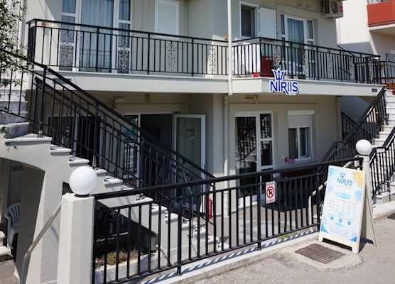 Niriis Hotel 1