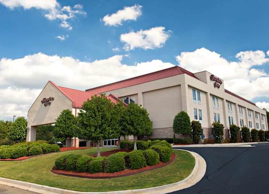 Hampton Inn Cornelia 1