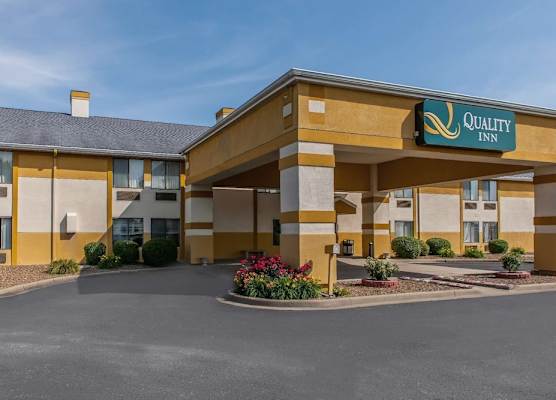 Quality Inn Lewisport 1