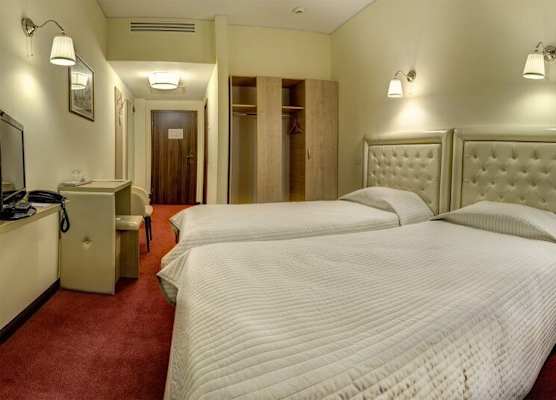 Capitol Hotel 1