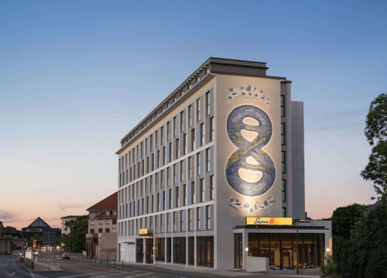 Super 8 by Wyndham Dresden 1