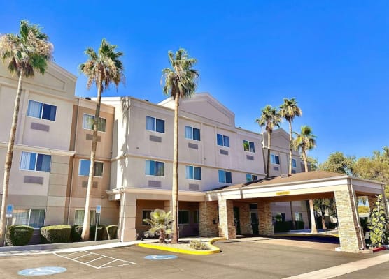 Baymont by Wyndham Phoenix North 1