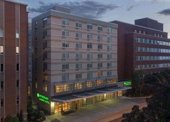 Wyndham Garden Buffalo Downtown 1