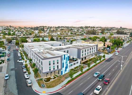 Fairfield Inn & Suites by Marriott San Diego Pacific Beach 1