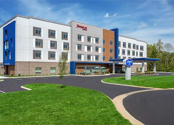 Hampton Inn By Hilton Lawrenceburg 1