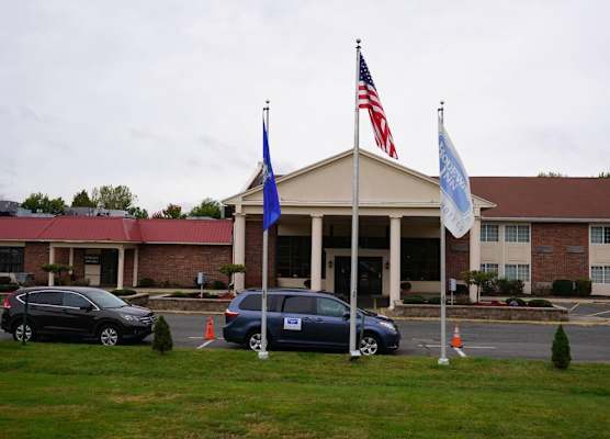 Rodeway Inn & Suites East Windsor 1