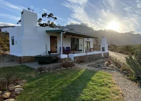 360on62 Farm Cottages 1