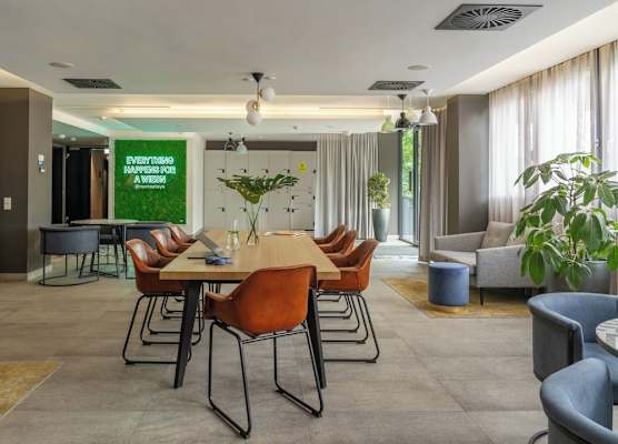 Numa Munich Viktoria 1