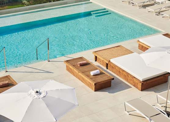 DWO Sirius - Adults Only 1