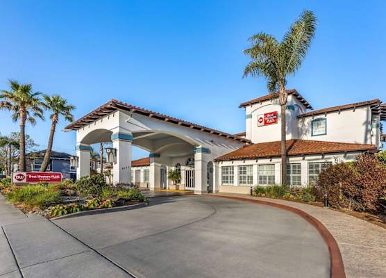 Best Western Plus Capitola By-the-Sea Inn & Suites 1