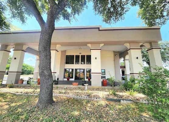 Days Inn by Wyndham San Marcos 1