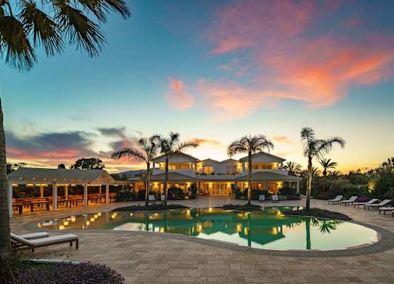 Sant Efis Hotel 1