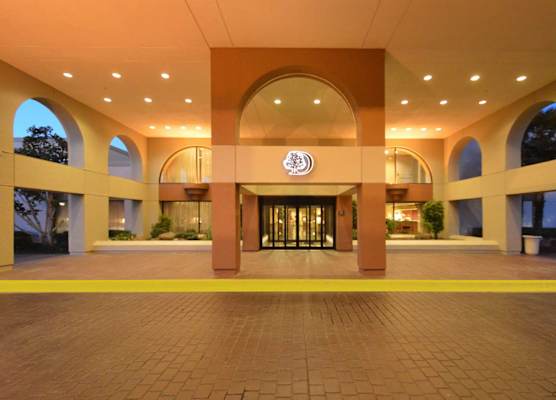 DoubleTree by Hilton Newark Fremont 1