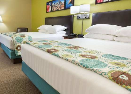 Heritage Inn & Suites The Woodlands, Trademark by Wyndham 1