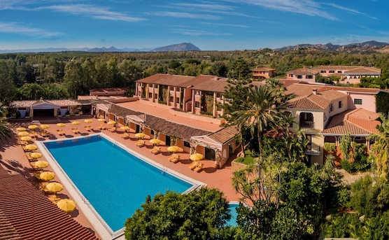 Villaggio Cala Ginepro Resort & SPA 1
