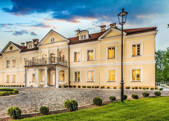 Hotel Sobienie Królewskie 1